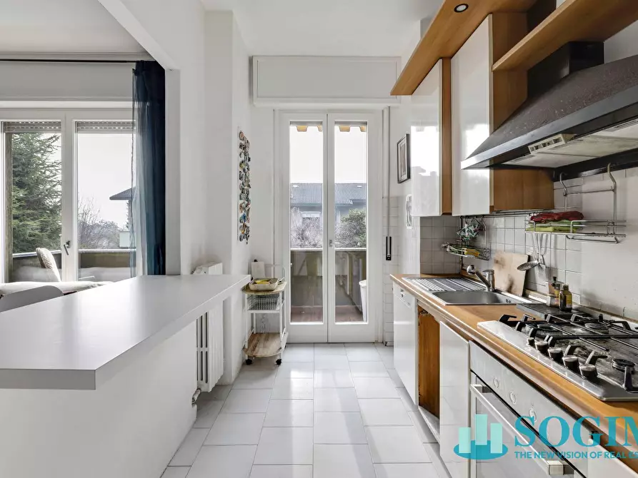 Immagine 10 di Appartamento in vendita  a Burago Di Molgora