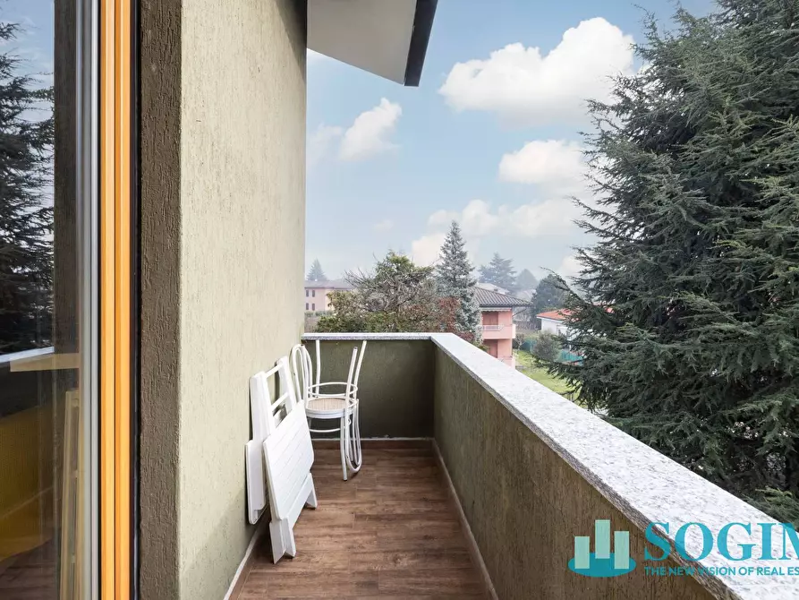 Immagine 18 di Appartamento in vendita  a Burago Di Molgora