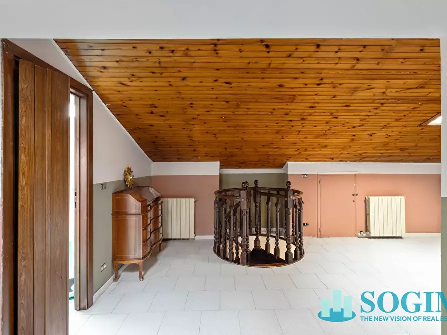 Immagine 21 di Appartamento in vendita  a Burago Di Molgora