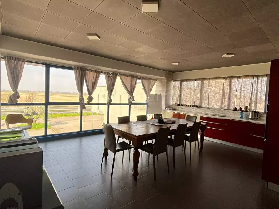 Immagine 20 di Capannone industriale in vendita  in Via Leonardo da Vinci a Trezzano Sul Naviglio