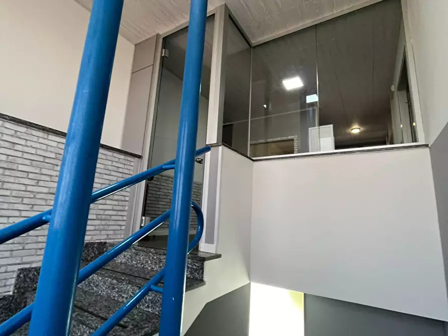 Immagine 23 di Capannone industriale in vendita  in Via Leonardo da Vinci a Trezzano Sul Naviglio