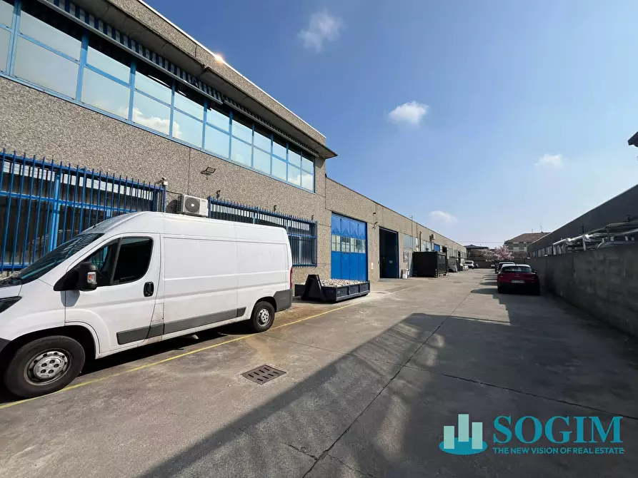 Immagine 27 di Capannone industriale in vendita  in Via Leonardo da Vinci a Trezzano Sul Naviglio