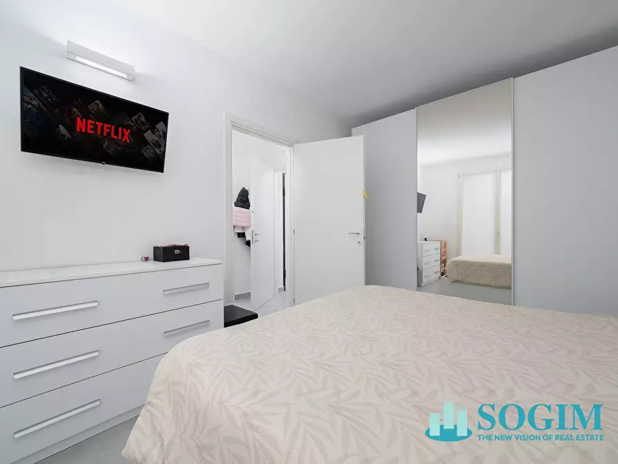 Immagine 11 di Appartamento in vendita  in Via Giovanni XXIII a Bizzarone