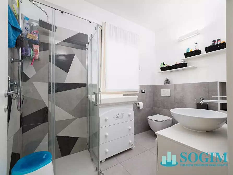 Immagine 14 di Appartamento in vendita  in Via Giovanni XXIII a Bizzarone