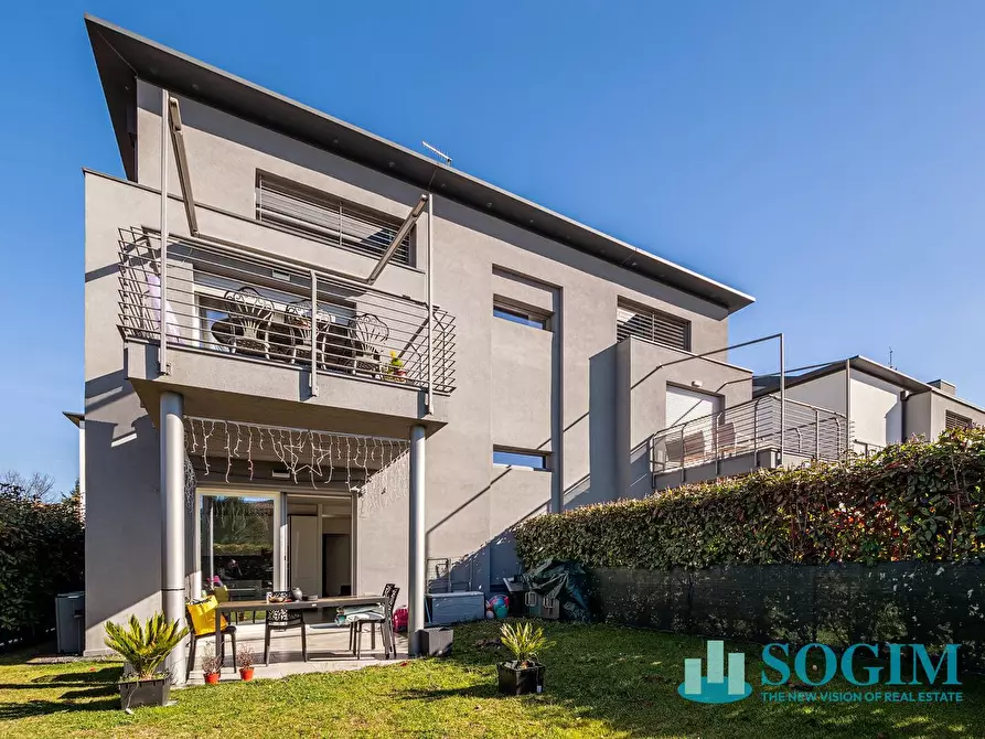 Immagine 5 di Appartamento in vendita  in Via Giovanni XXIII a Bizzarone