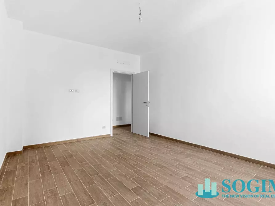 Immagine 4 di Appartamento in vendita  in Via Val Lagarina 73 a Milano