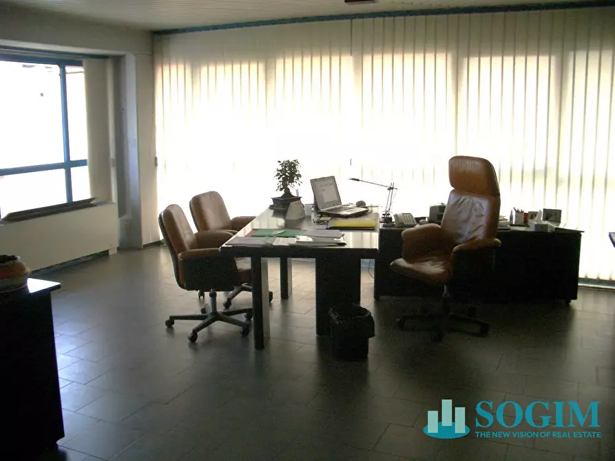 Immagine 5 di Capannone industriale in vendita  in Via Leonardo da Vinci a Trezzano Sul Naviglio