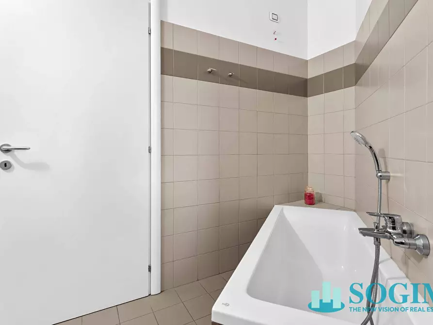 Immagine 24 di Appartamento in vendita  in Via Leonardo Da Vinci 120 a Sesto San Giovanni