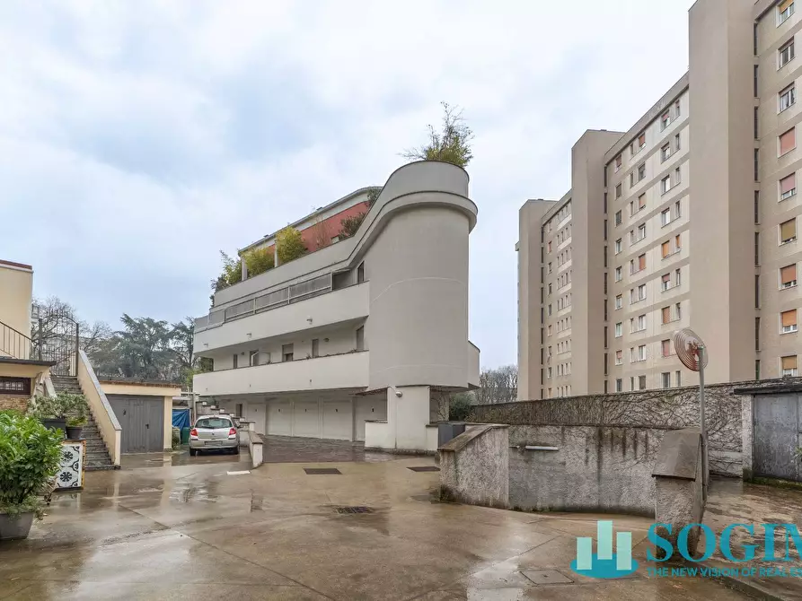 Immagine 25 di Appartamento in vendita  in Via Leonardo Da Vinci 120 a Sesto San Giovanni