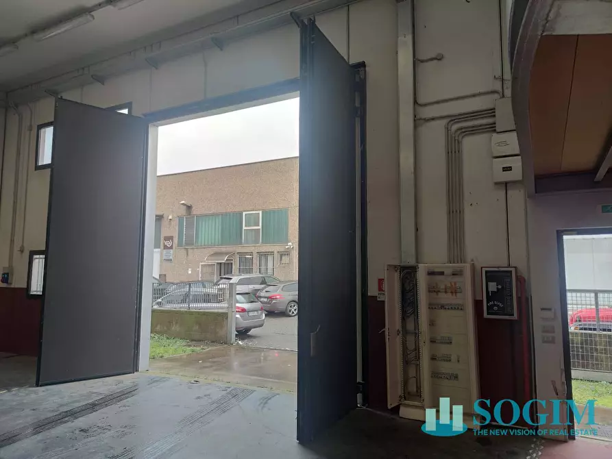 Immagine 3 di Capannone industriale in vendita  in Via Piave 39 a Treviolo