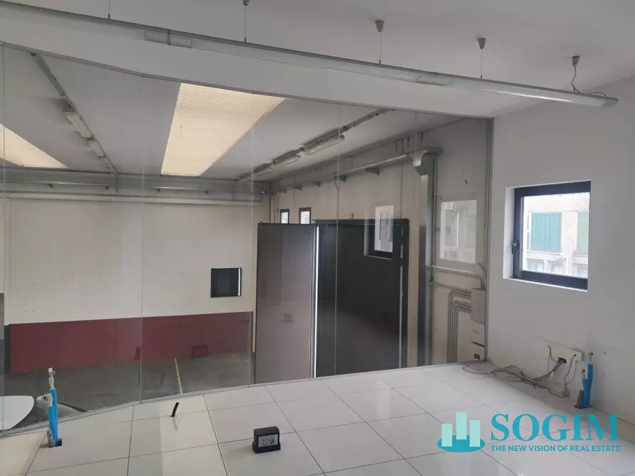 Immagine 7 di Capannone industriale in vendita  in Via Piave 39 a Treviolo