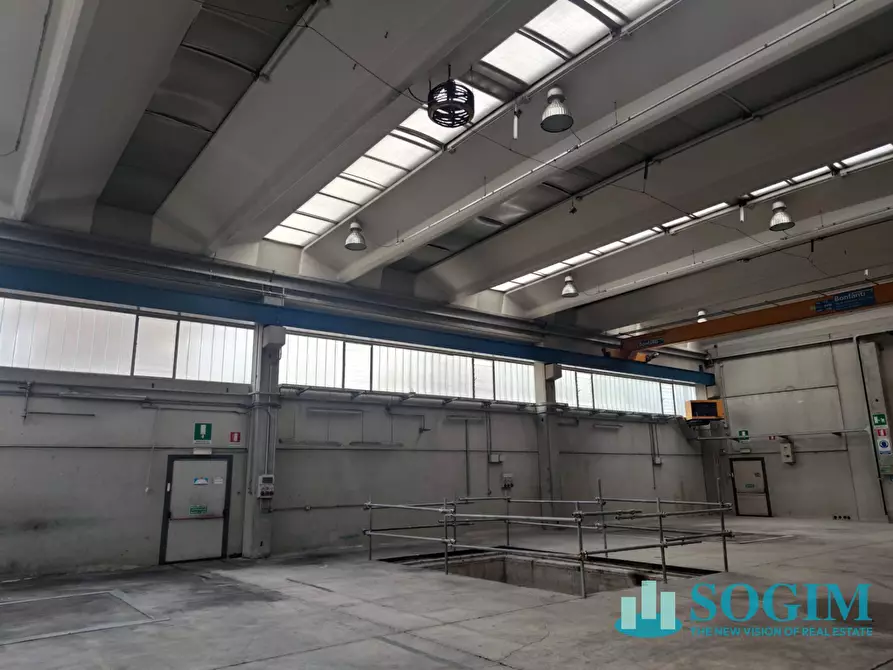 Immagine 4 di Capannone industriale in vendita  in via budriago 17 a Carvico