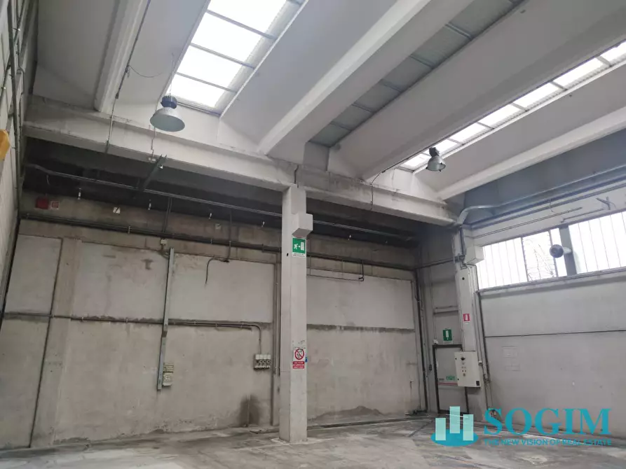 Immagine 12 di Capannone industriale in vendita  in via budriago 17 a Carvico