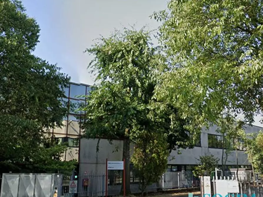 Immagine 1 di Ufficio in affitto  in via delle Industrie 18 a Arese