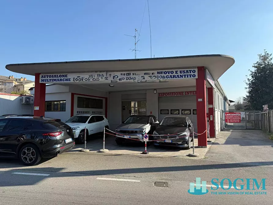 Immagine 17 di Capannone industriale in vendita  a Monza