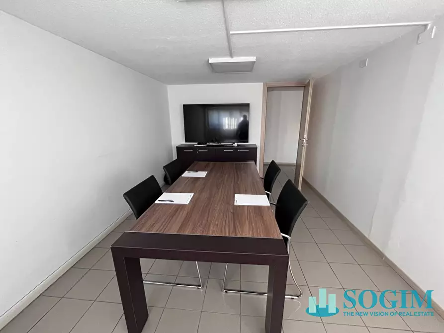 Immagine 4 di Capannone industriale in affitto  in via Della Levata a Lacchiarella