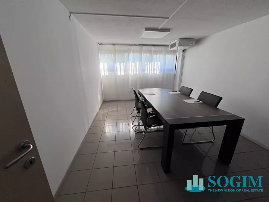 Immagine 5 di Capannone industriale in affitto  in via Della Levata a Lacchiarella