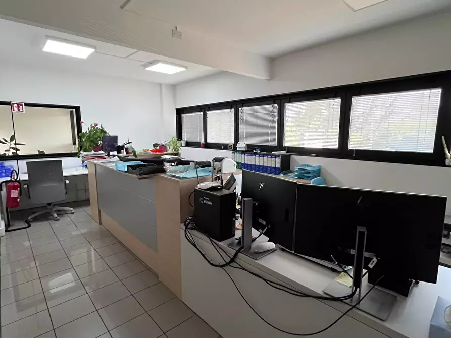 Immagine 7 di Capannone industriale in affitto  in via Della Levata a Lacchiarella