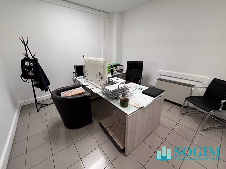 Immagine 11 di Capannone industriale in affitto  in via Della Levata a Lacchiarella