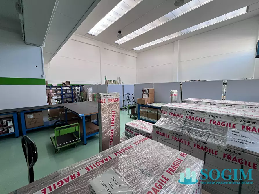 Immagine 17 di Capannone industriale in affitto  in via Della Levata a Lacchiarella