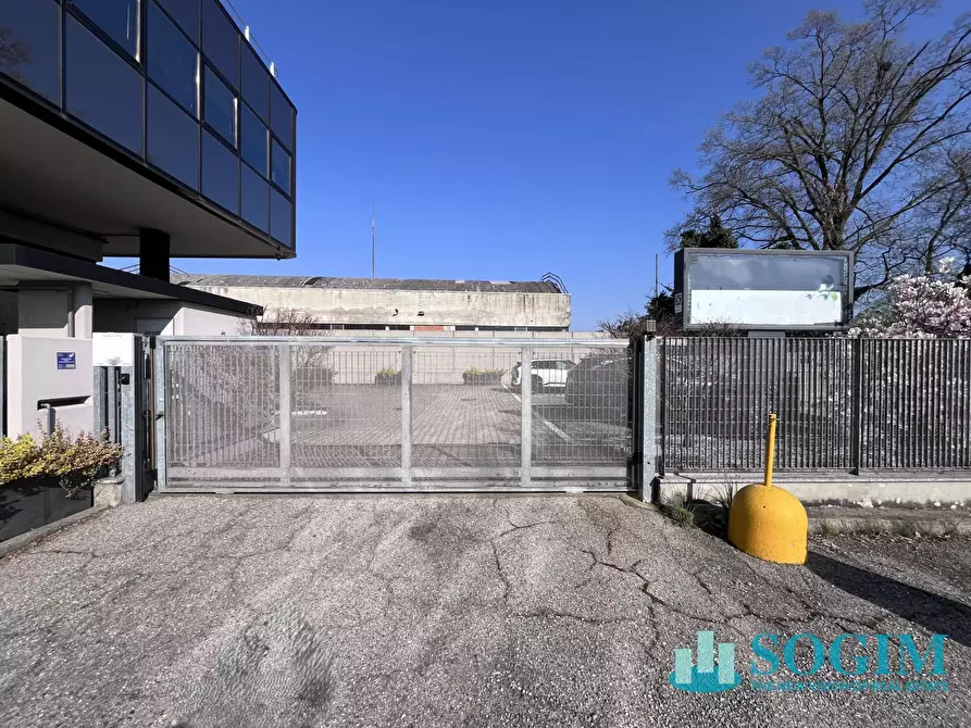 Immagine 23 di Capannone industriale in affitto  in via Della Levata a Lacchiarella