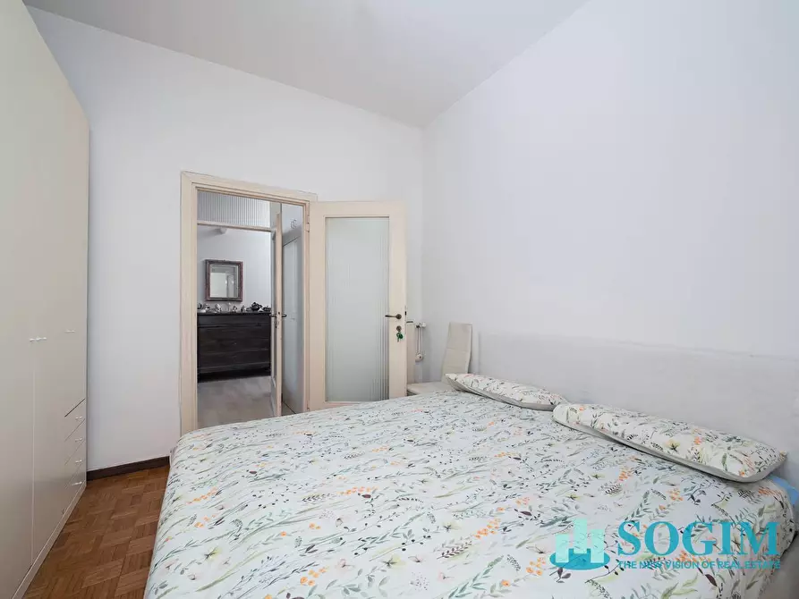 Immagine 11 di Appartamento in vendita  in Via Paolo Nulli a Como