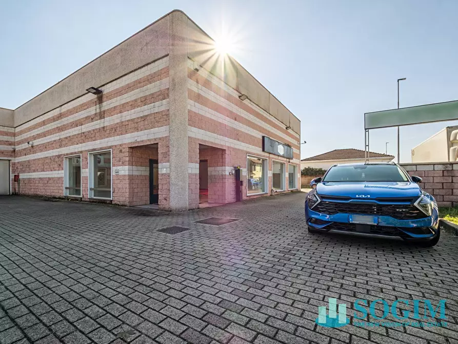 Immagine 7 di Capannone industriale in vendita  in via Gallarate 36/A a Castano Primo