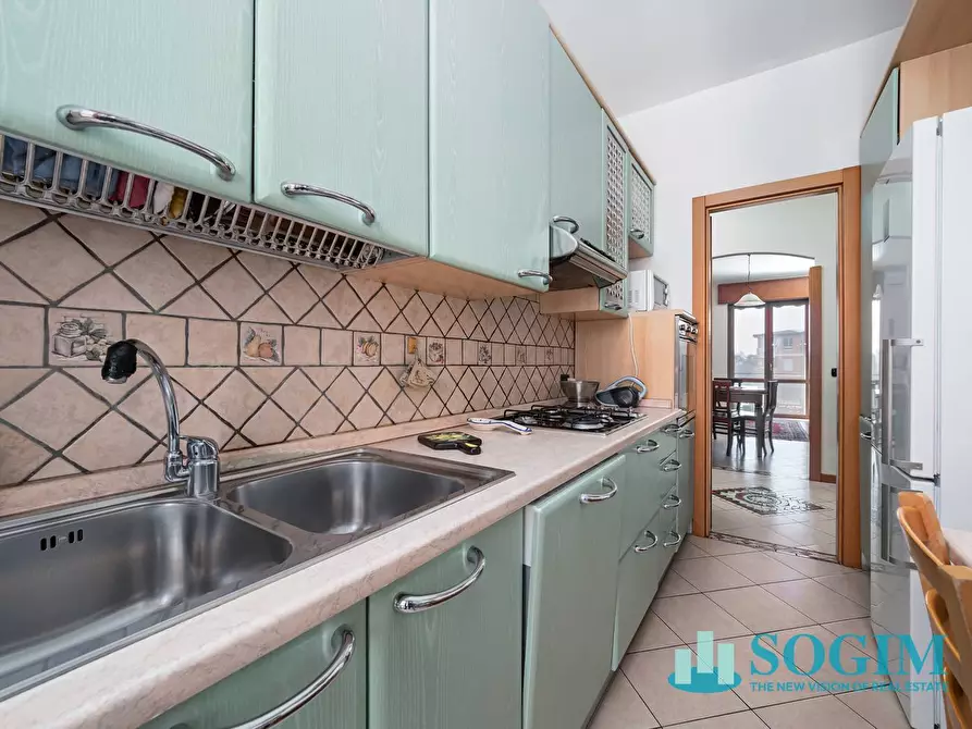 Immagine 6 di Appartamento in vendita  in Via Cardinal Ferrari a Mariano Comense