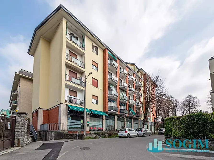 Immagine 22 di Appartamento in vendita  in Via Cardinal Ferrari a Mariano Comense