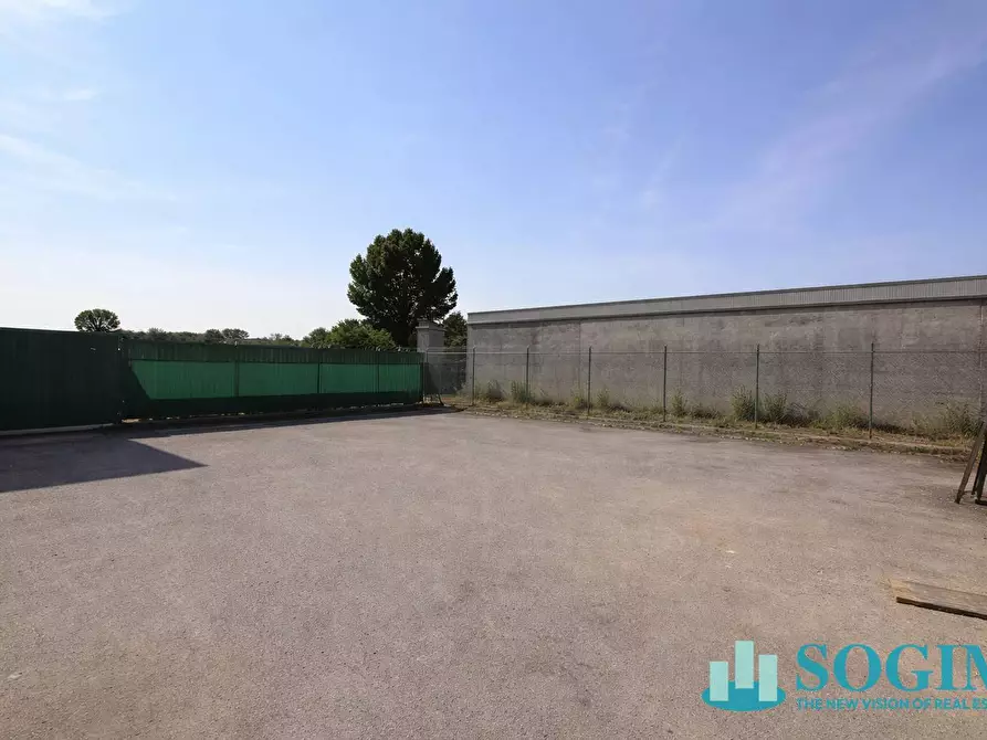 Immagine 7 di Capannone industriale in affitto  in Viale Martiri della Libertà a Lissone