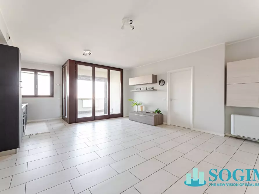 Immagine 4 di Appartamento in affitto  in via Principe Eugenio 63 a Milano