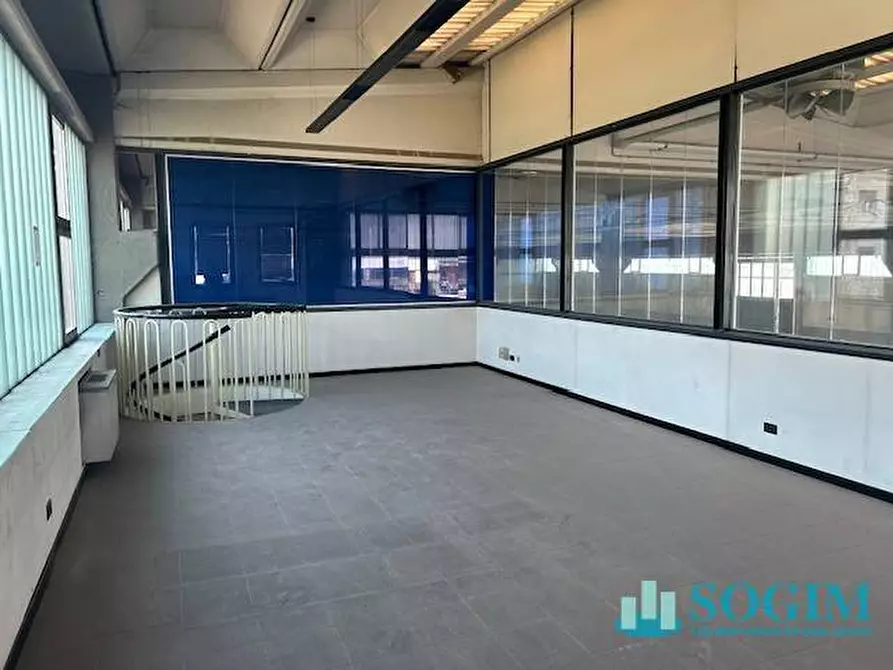 Immagine 12 di Capannone industriale in affitto  in Via Luigi Fumagalli 97 a Mariano Comense