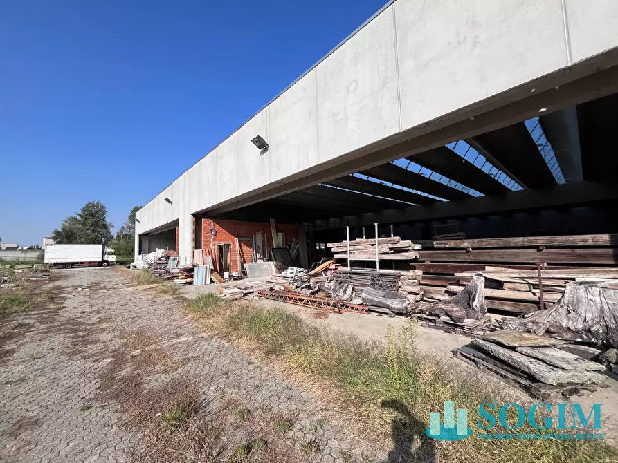 Immagine 23 di Capannone industriale in vendita  in via Fermi 5 a Cilavegna