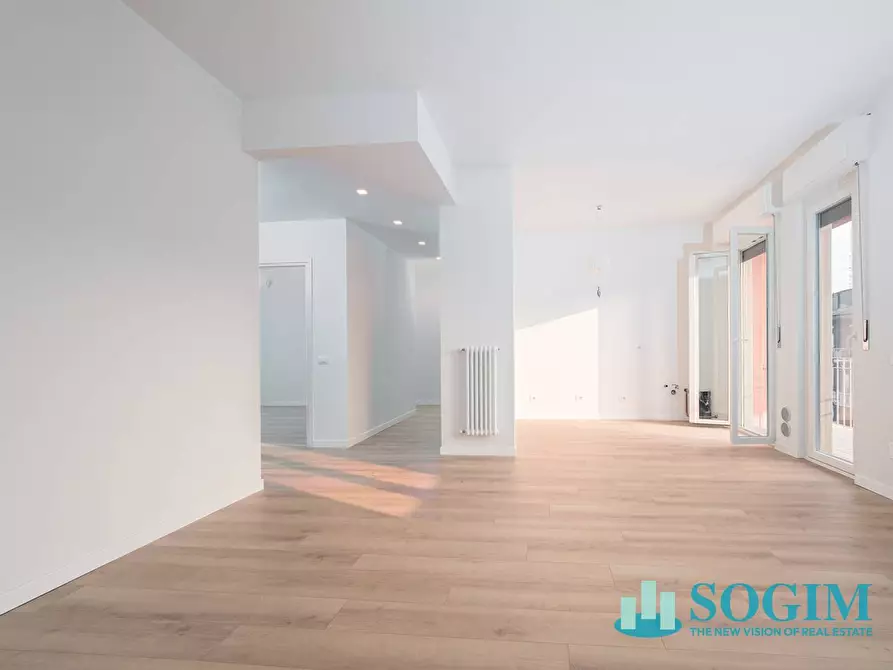 Immagine 8 di Appartamento in vendita  in via Giovanni Paolo II a Cantù