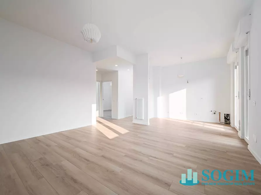 Immagine 29 di Appartamento in vendita  in via Giovanni Paolo II a Cantù