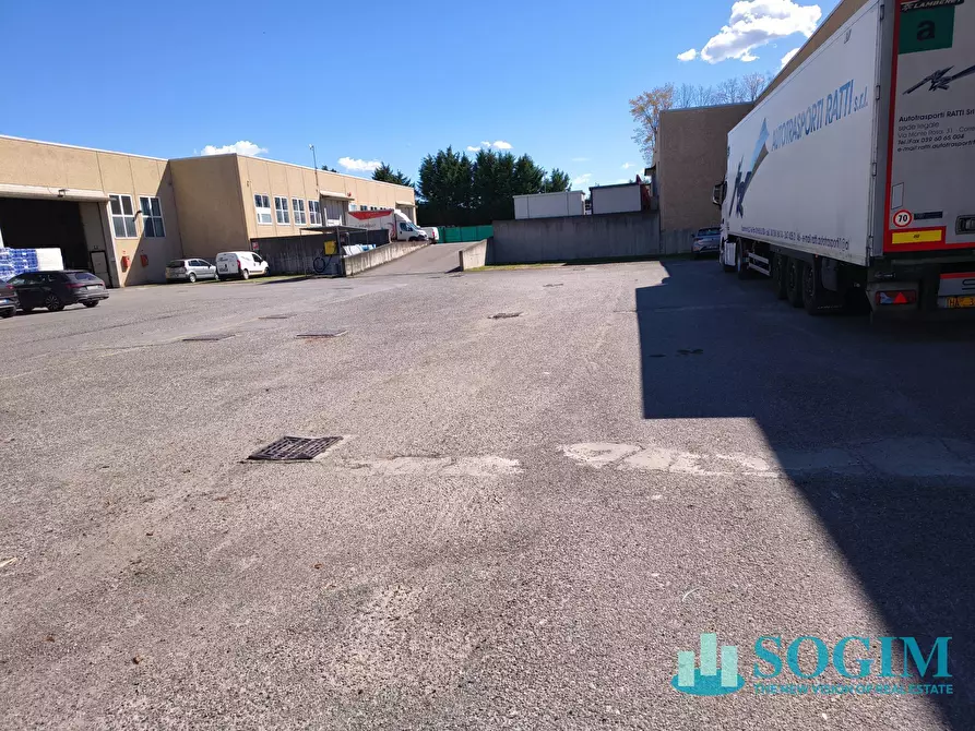 Immagine 7 di Capannone industriale in vendita  in via san Francesco 3 a Casatenovo