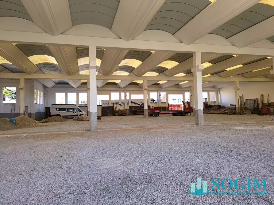 Immagine 1 di Capannone industriale in vendita  in via san Francesco 3 a Casatenovo