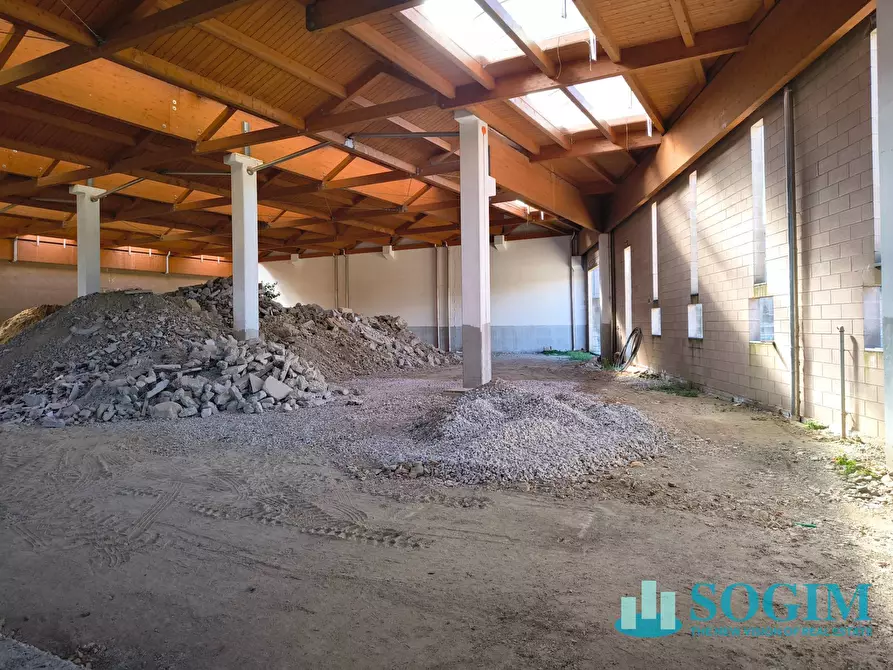 Immagine 6 di Capannone industriale in vendita  in via della Misericordia a Casatenovo