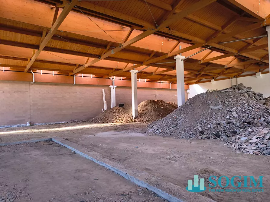 Immagine 8 di Capannone industriale in vendita  in via della Misericordia a Casatenovo