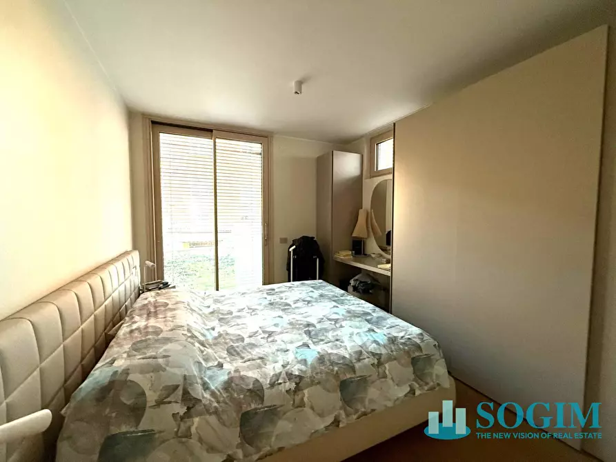 Immagine 10 di Appartamento in affitto  in Via Alessio Di Tocqueville 15 a Milano