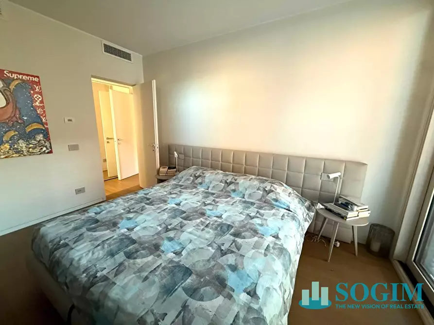 Immagine 11 di Appartamento in affitto  in Via Alessio Di Tocqueville 15 a Milano
