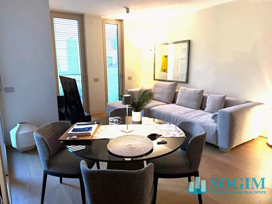 Immagine 2 di Appartamento in affitto  in Via Alessio Di Tocqueville 15 a Milano