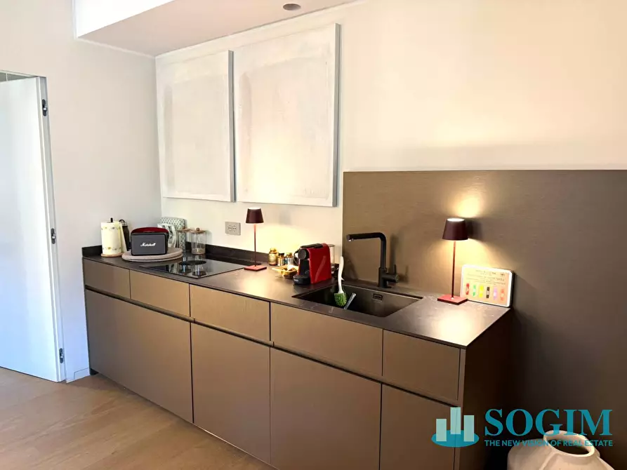 Immagine 5 di Appartamento in affitto  in Via Alessio Di Tocqueville 15 a Milano