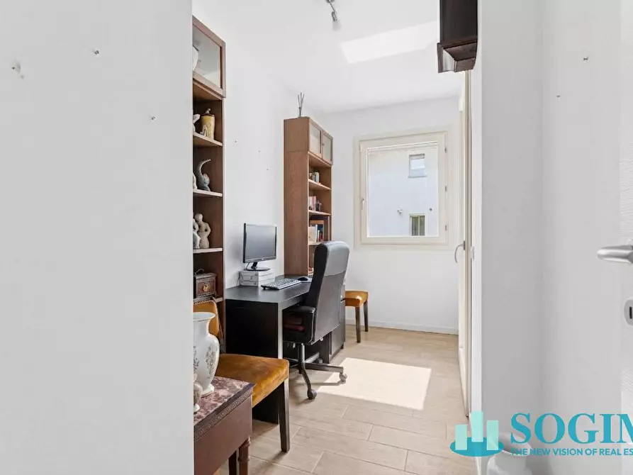 Immagine 14 di Appartamento in vendita  in Via San Carlo 28 a Muggiò