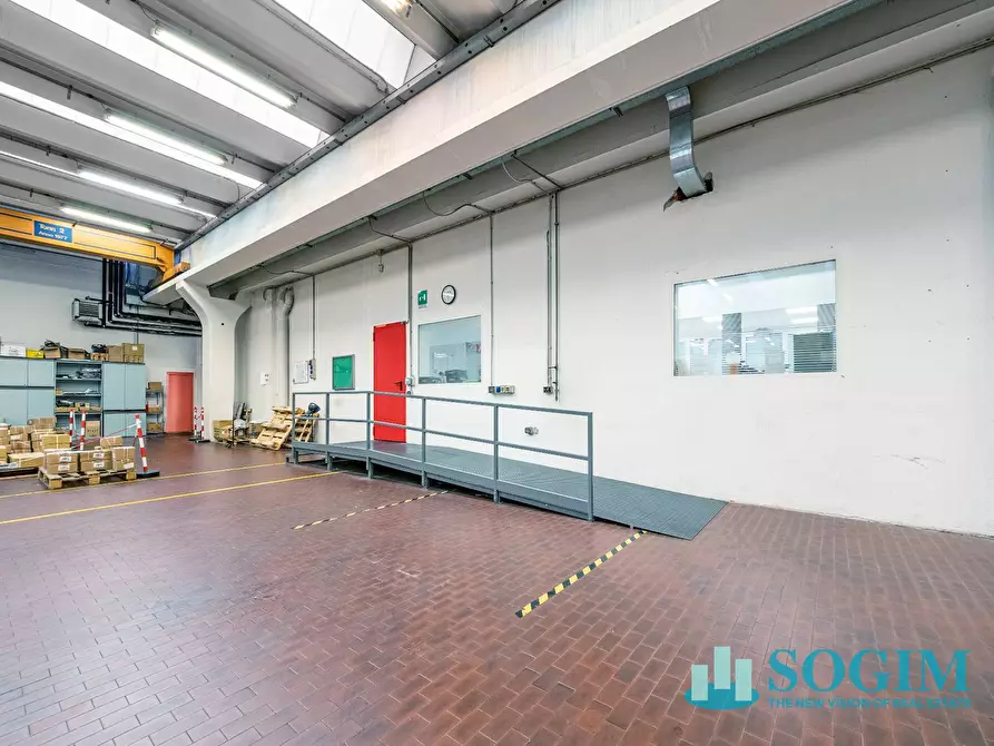 Immagine 63 di Capannone industriale in vendita  in Via Virgilio 6 a Giussano