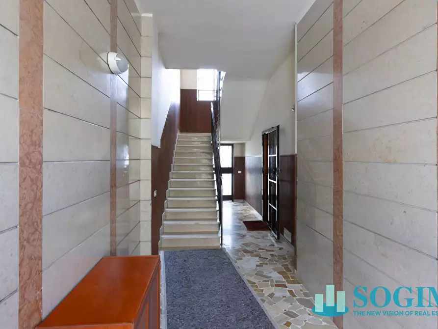 Immagine 3 di Appartamento in vendita  in VIA LEONARDO DA VINCI 102 a Cernusco Sul Naviglio