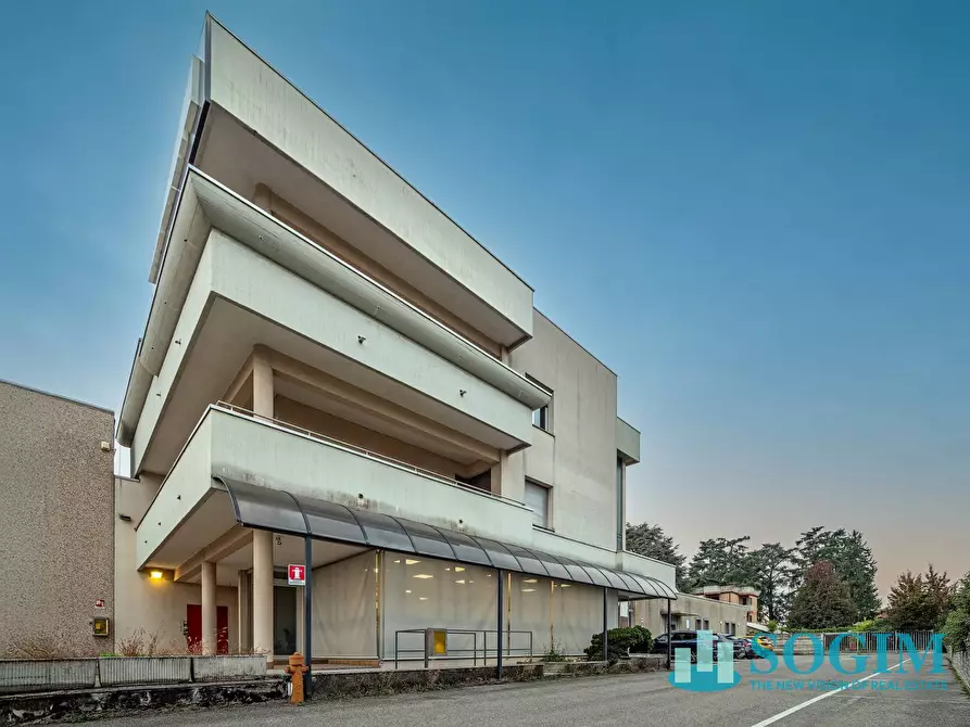 Immagine 2 di Capannone industriale in affitto  in via Virgilio 6 a Giussano