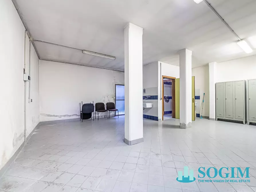 Immagine 4 di Capannone industriale in vendita  in via Virgilio 6 a Giussano