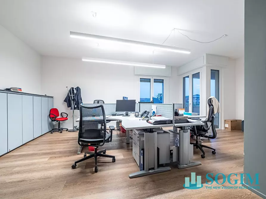 Immagine 22 di Capannone industriale in vendita  in via Virgilio 6 a Giussano