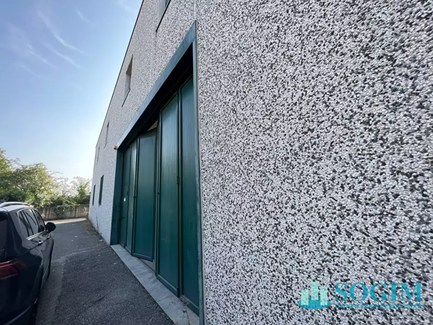 Immagine 21 di Capannone industriale in affitto  in via Comasina a Verano Brianza